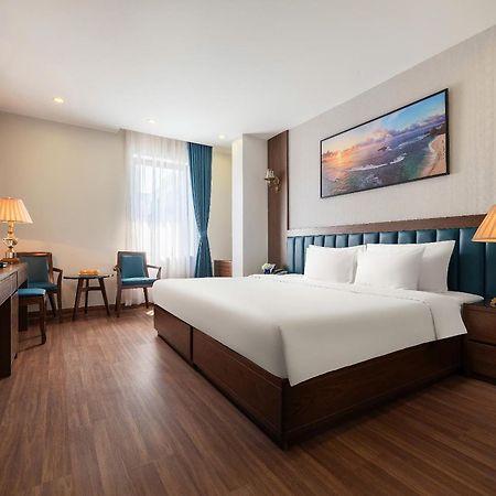 Halong Boutique Hotel Ха Лонг Екстериор снимка