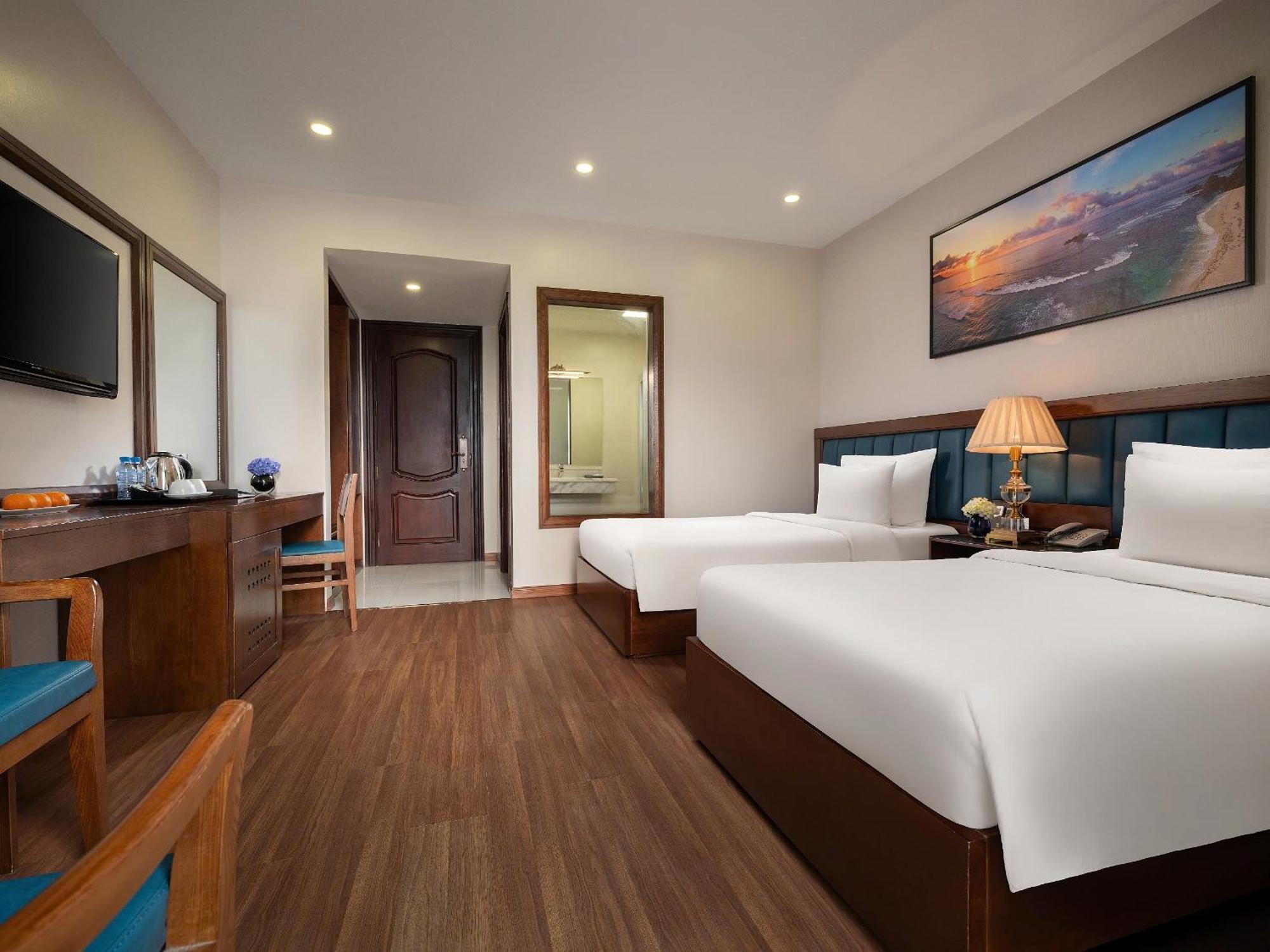 Halong Boutique Hotel Ха Лонг Екстериор снимка
