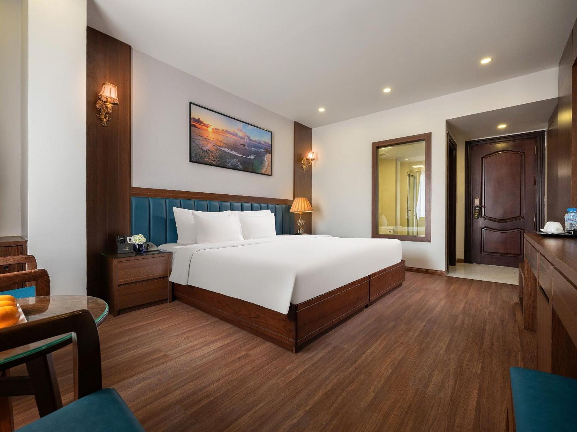 Halong Boutique Hotel Ха Лонг Екстериор снимка
